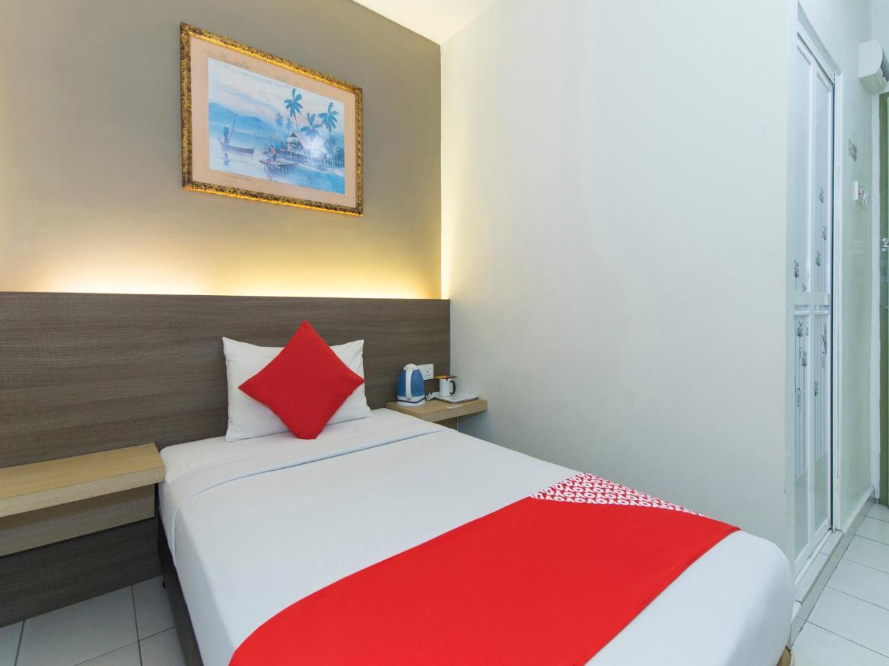 Hotel Suria Malaqa Malacca Exterior photo